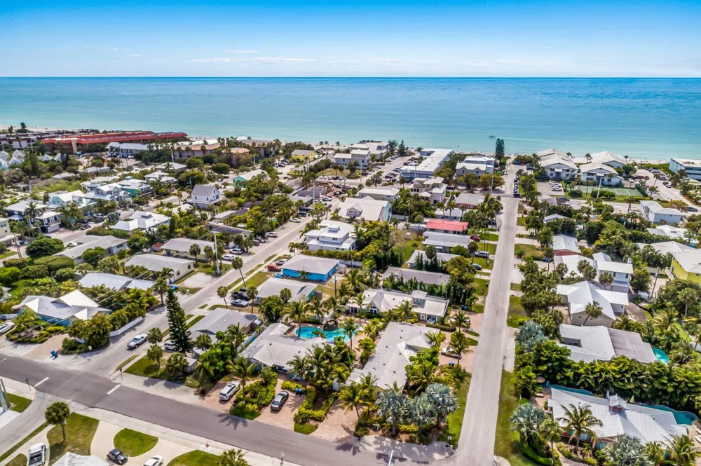 6606 HOLMES BOULEVARD #3 Holmes Beach, FL 34217