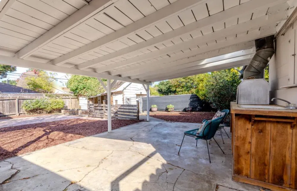 1024 Springfield Drive San Carlos, CA 94070
