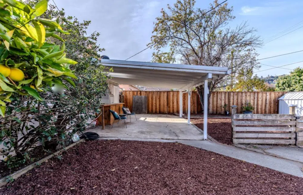 1024 Springfield Drive San Carlos, CA 94070