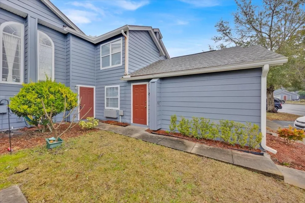 352 CARIBBEAN DRIVE #Front Davenport, FL 33897