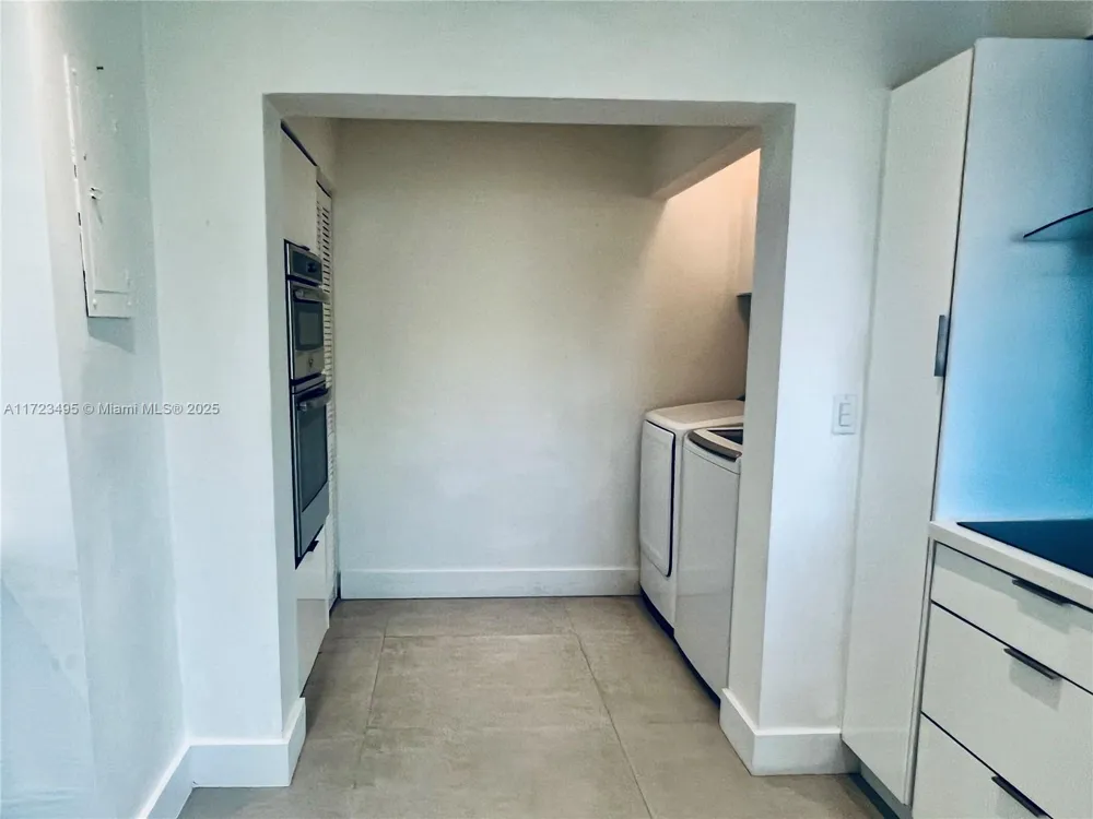 7549 Adventure Ave North Bay Village, FL 33141