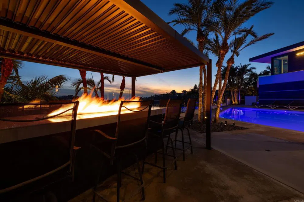 1095 Hoover Street Carlsbad, CA 92008