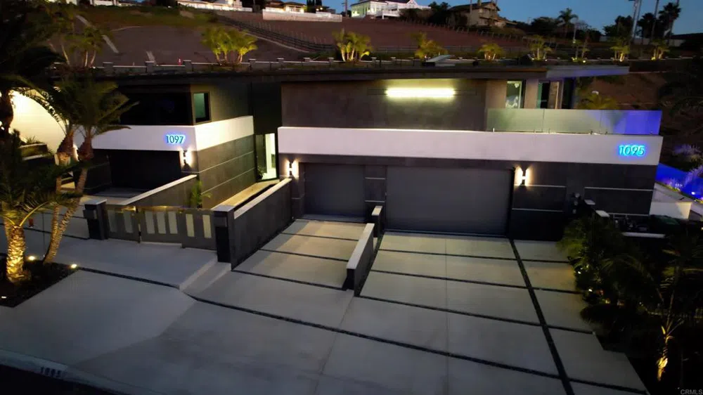 1095 Hoover Street Carlsbad, CA 92008