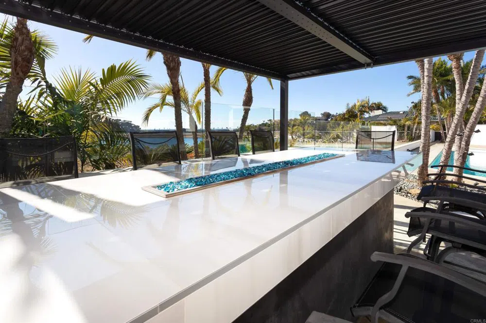 1095 Hoover Street Carlsbad, CA 92008