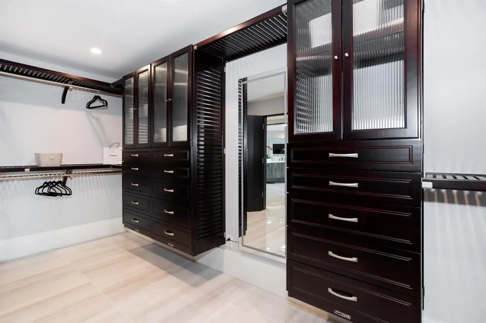 1095 Hoover Street Carlsbad, CA 92008