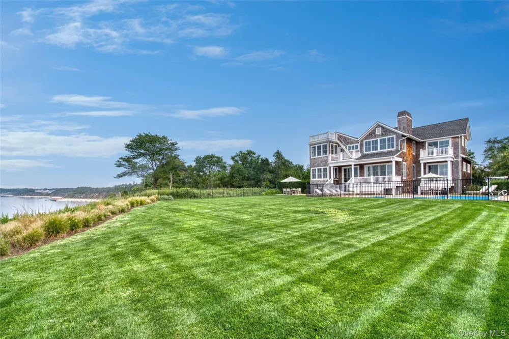 1000 Sound Drive Greenport, NY 11944