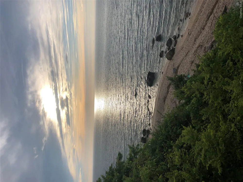 1000 Sound Drive Greenport, NY 11944