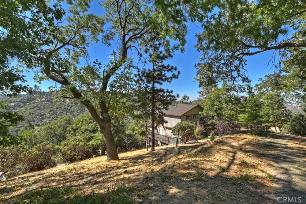 Grass Valley Road Lake Arrowhead, CA 92352