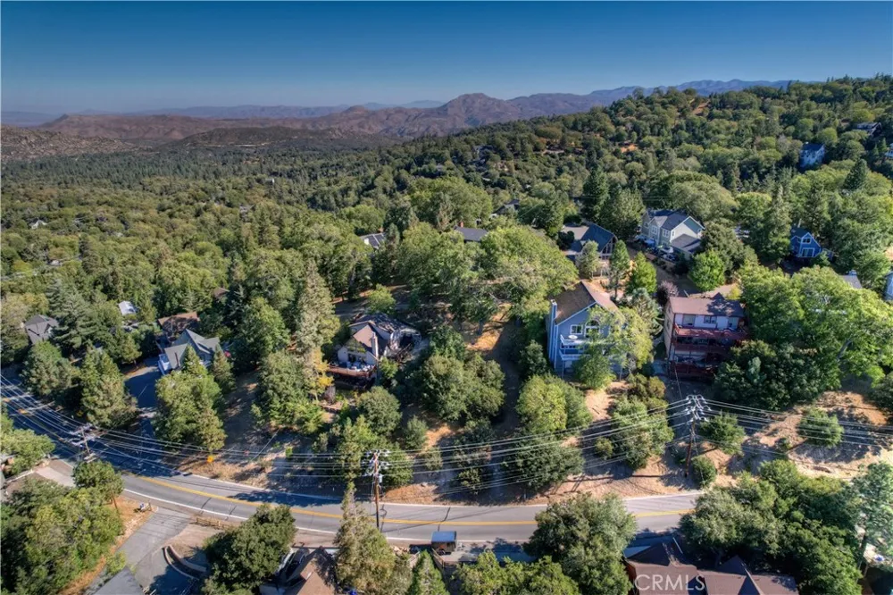 Grass Valley Road Lake Arrowhead, CA 92352