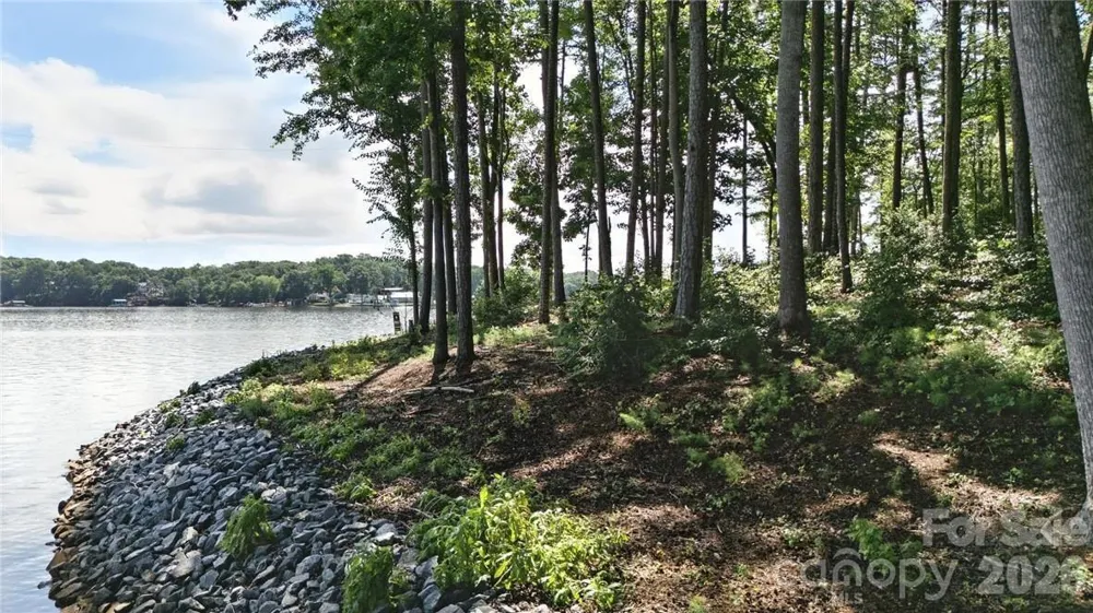 245 Sailors Rest Drive Lexington, NC 27292