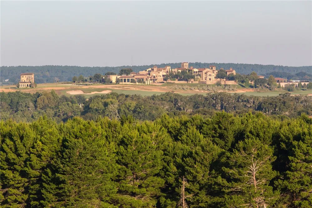 16626 BOLSENA DRIVE Bella Collina, FL 34756