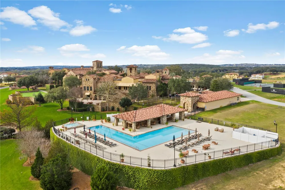 16626 BOLSENA DRIVE Bella Collina, FL 34756