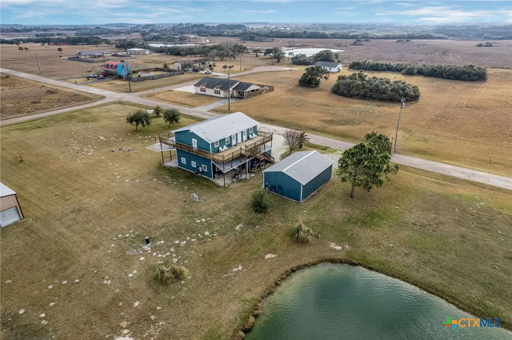19 Dewberry Lane Seadrift, TX 77983