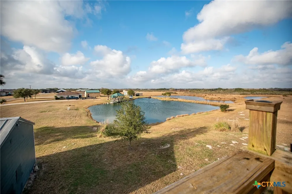 19 Dewberry Lane Seadrift, TX 77983