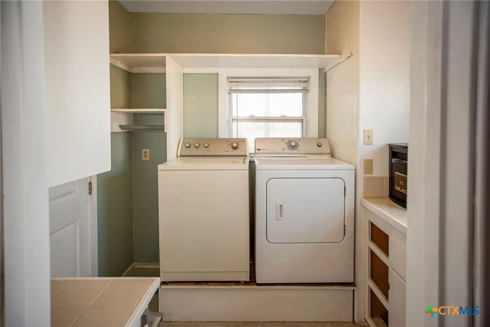 19 Dewberry Lane Seadrift, TX 77983