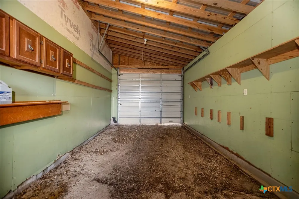 19 Dewberry Lane Seadrift, TX 77983