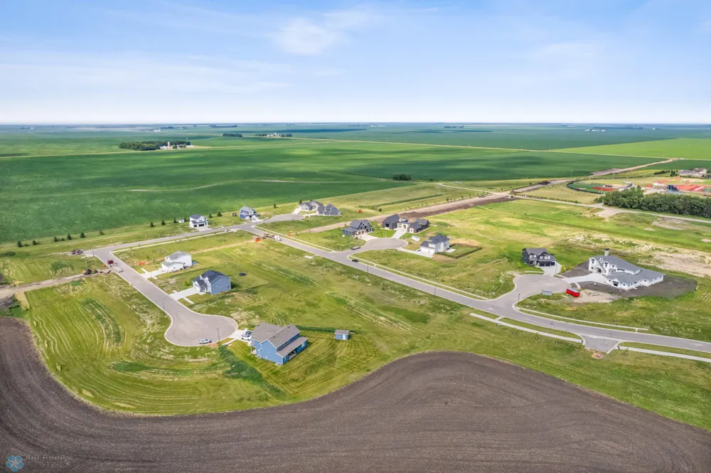 780 4TH AVENUE Casselton, ND 58012