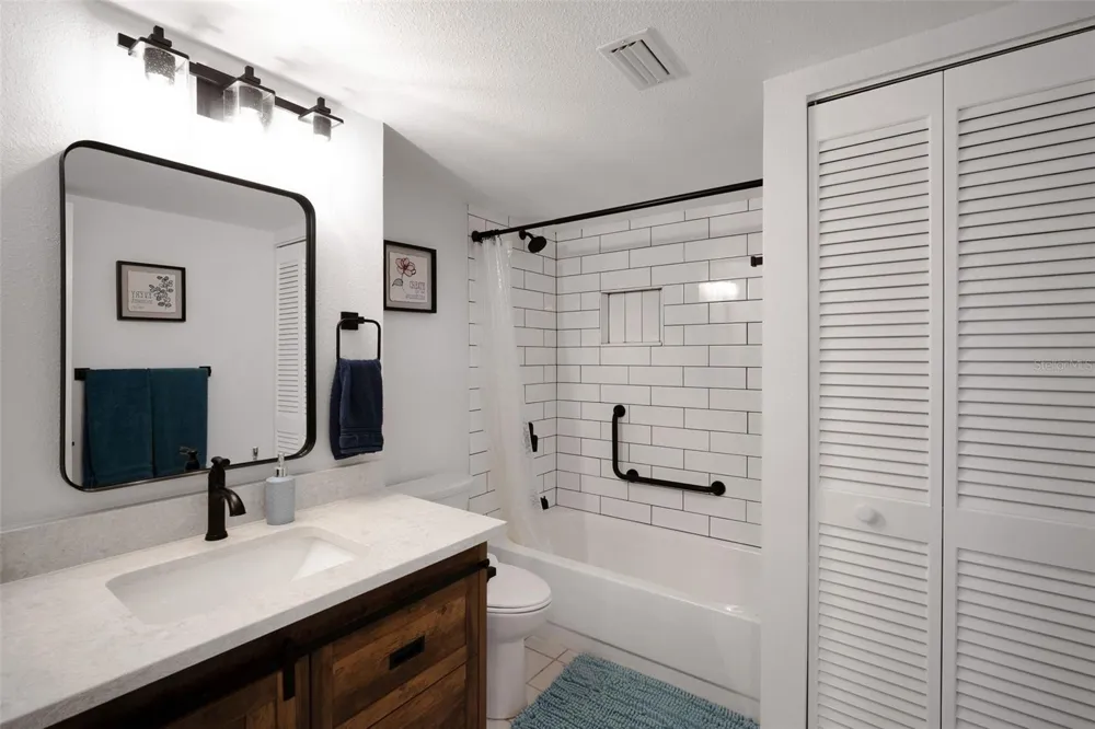 6035 SEA RANCH DRIVE #215 Hudson, FL 34667