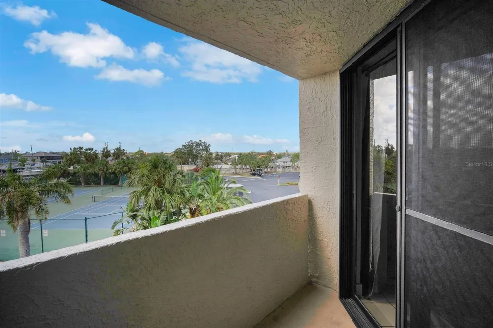 6035 SEA RANCH DRIVE #215 Hudson, FL 34667