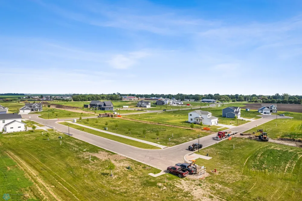 700 4TH AVENUE Casselton, ND 58012