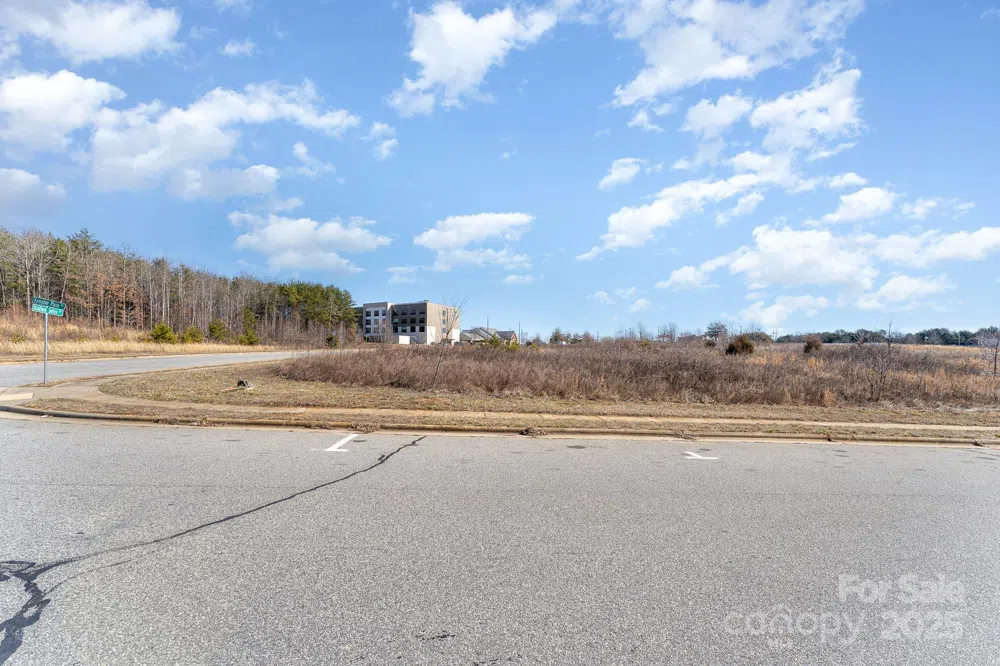 0 Hampton Plaza Drive Kernersville, NC 27284