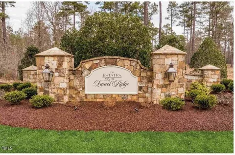 36 Blufftonwood Drive