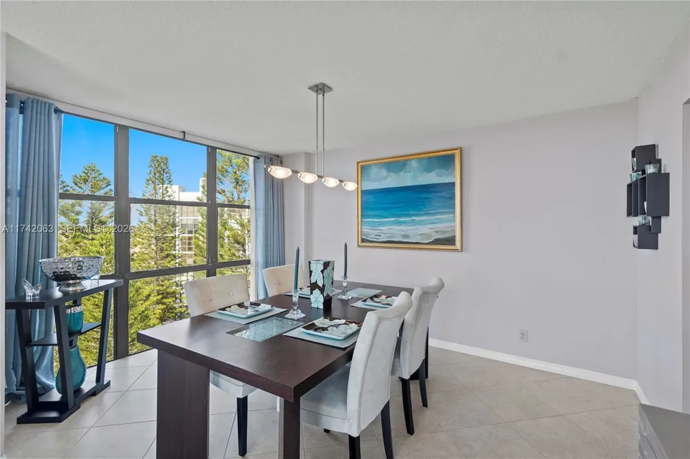 800 Parkview Dr #909 Hallandale Beach, FL 33009