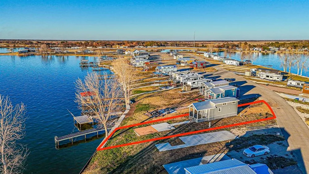 6422 Peninsula Road Kerens, TX 75144