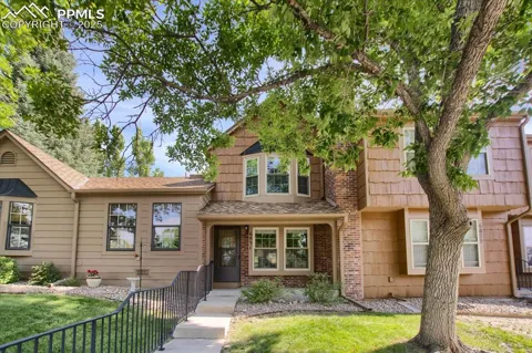6831 Mountain Top Lane