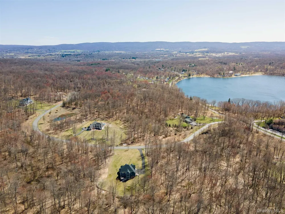 Stonecrest Lot #18 Court Hopewell Junction, NY 