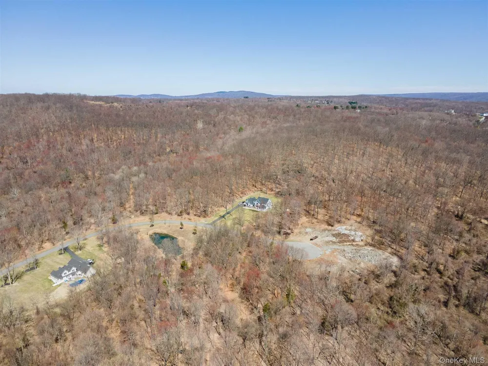 Stonecrest Lot #19 Court Hopewell Junction, NY 12533