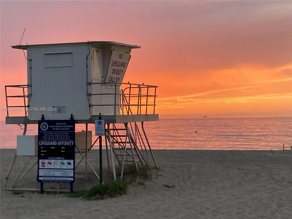 125 Ocean Ave #402 Palm Beach Shores, FL 33404