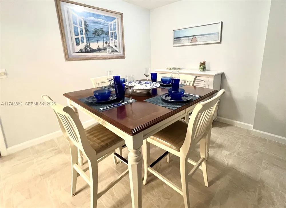 125 Ocean Ave #402 Palm Beach Shores, FL 33404