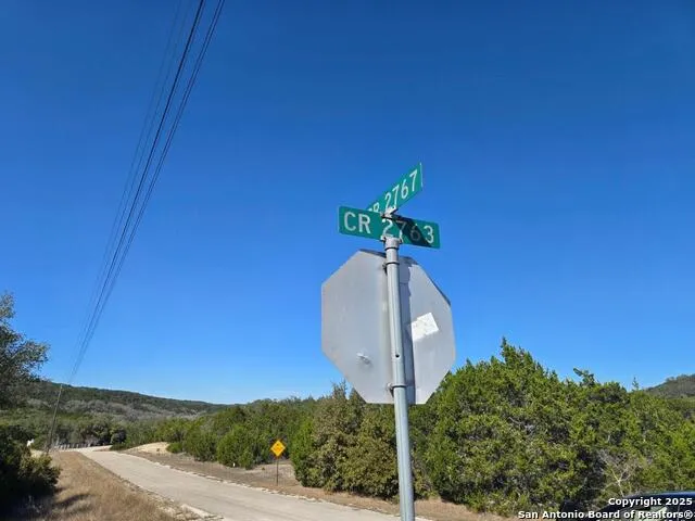 457 COUNTY ROAD 2767 Mico, TX 78056
