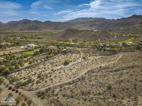 Jaguar Way & Kit Fox Rd