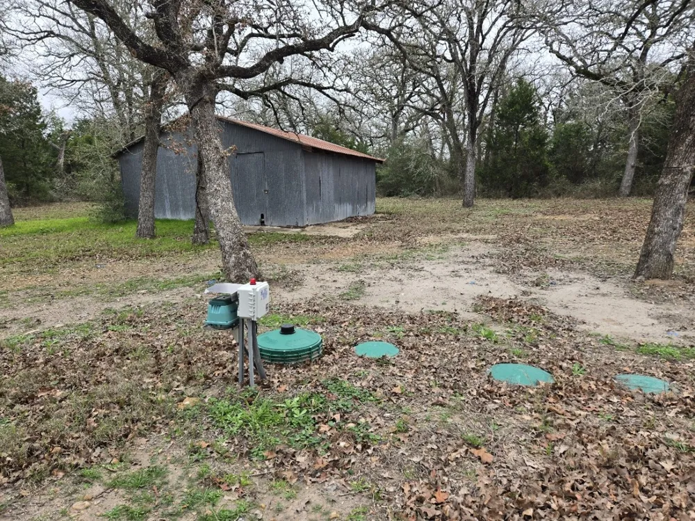 221 Old Waelder Road Flatonia, TX 78941