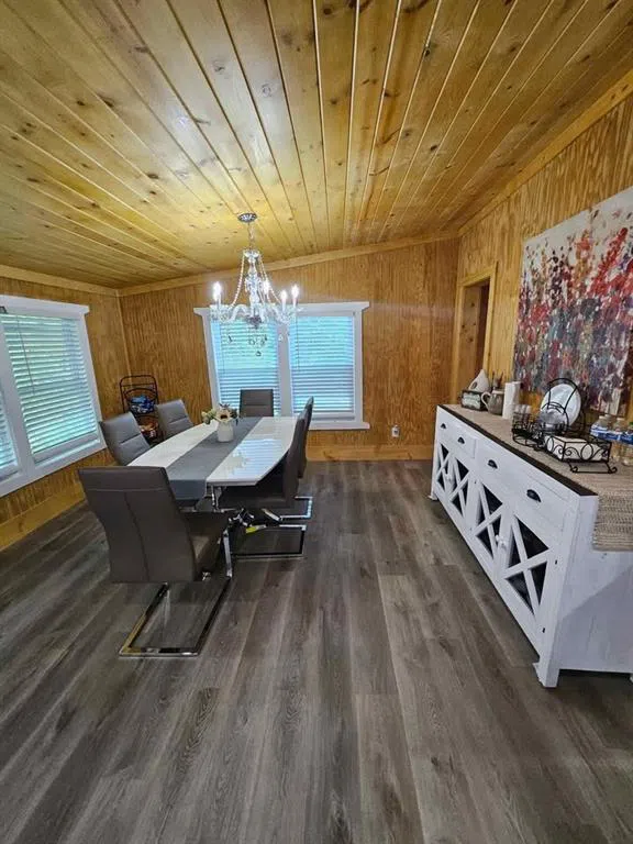 325 Scataway Road Hiawassee, GA 30546