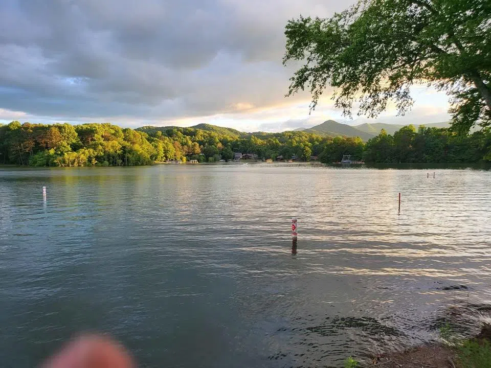 325 Scataway Road Hiawassee, GA 30546