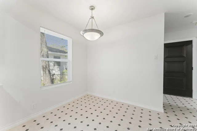 611 KIRK PL San Antonio, TX 78225