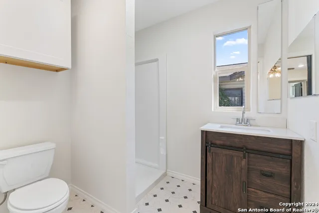 611 KIRK PL San Antonio, TX 78225