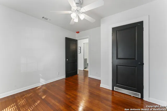 611 KIRK PL San Antonio, TX 78225