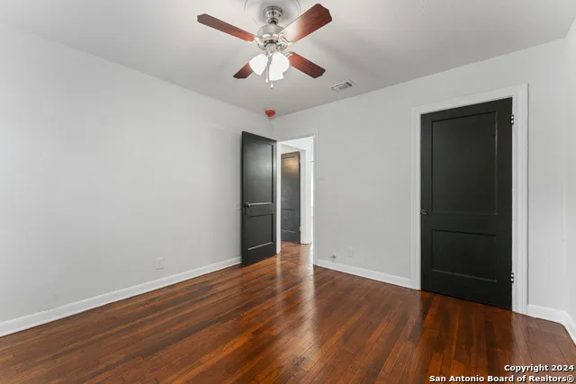 611 KIRK PL San Antonio, TX 78225