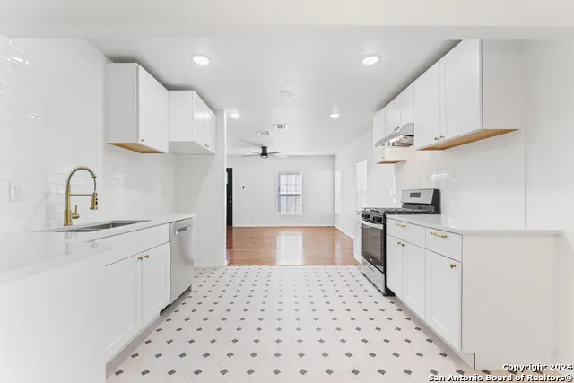 611 KIRK PL San Antonio, TX 78225