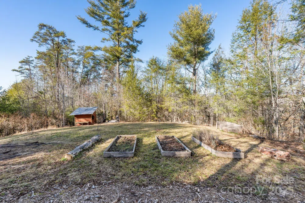 131 Ivy Bluff Road #3 Marshall, NC 28753