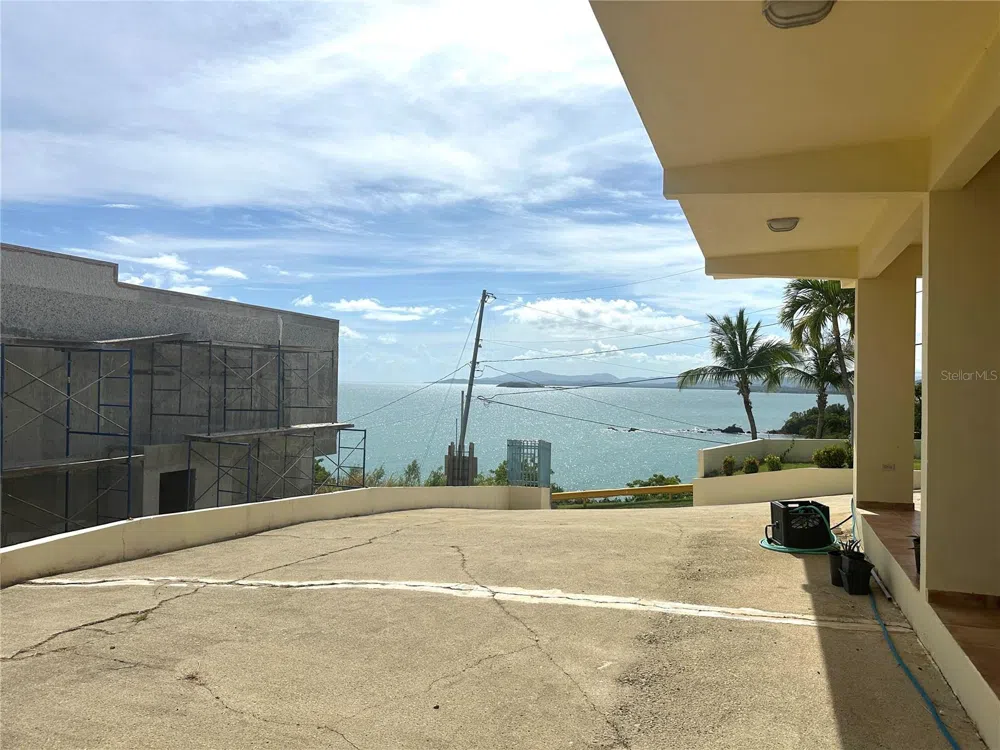 38 FLOR MARINA MAR CARIBE Naguabo, PR 00718