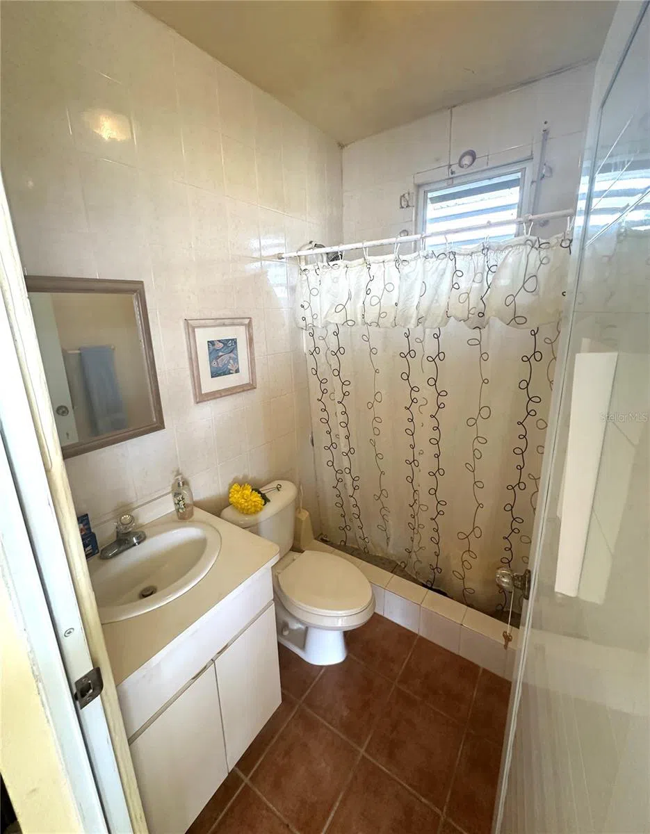 38 FLOR MARINA MAR CARIBE Naguabo, PR 00718