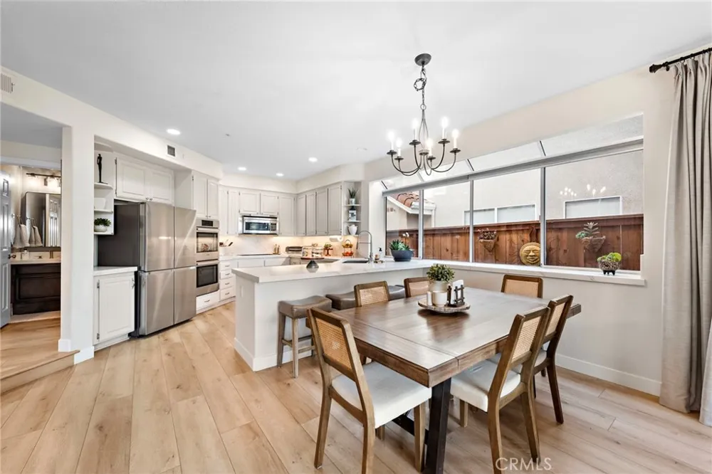 2004 Via Solona San Clemente, CA 92673