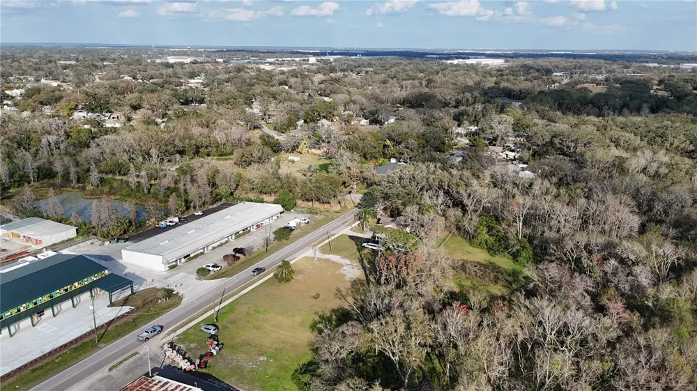 713 E ALSOBROOK STREET Plant City, FL 33563