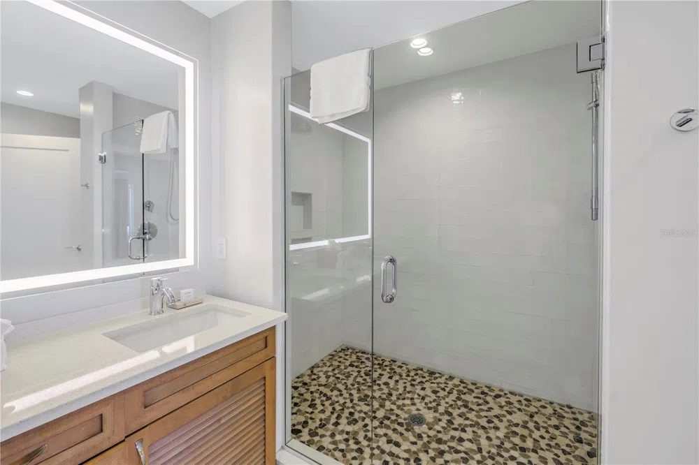 5325 MARINA DRIVE #128 Bradenton Beach, FL 34217