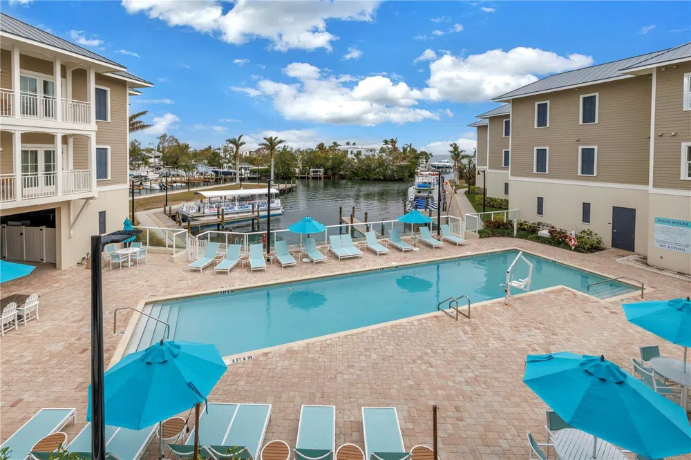 5325 MARINA DRIVE #128 Bradenton Beach, FL 34217